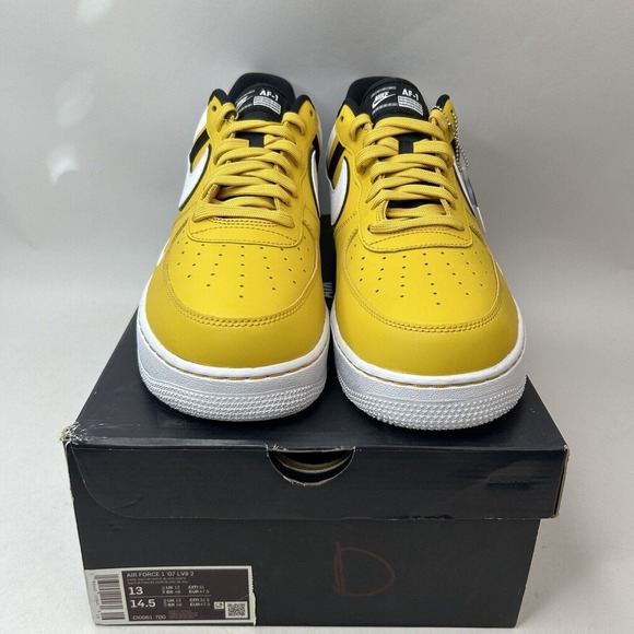 Nike Shoes Air Force 1 '07 LV8 2 “Dark Sulfur Yellow” 2024 - Picture 2 of 5
